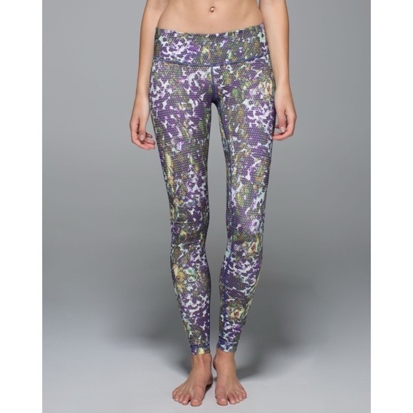 Lululemon Wunder Under *Full-On Luxtreme Floral Sport Iris Flower Multi 6 - Picture 1 of 9